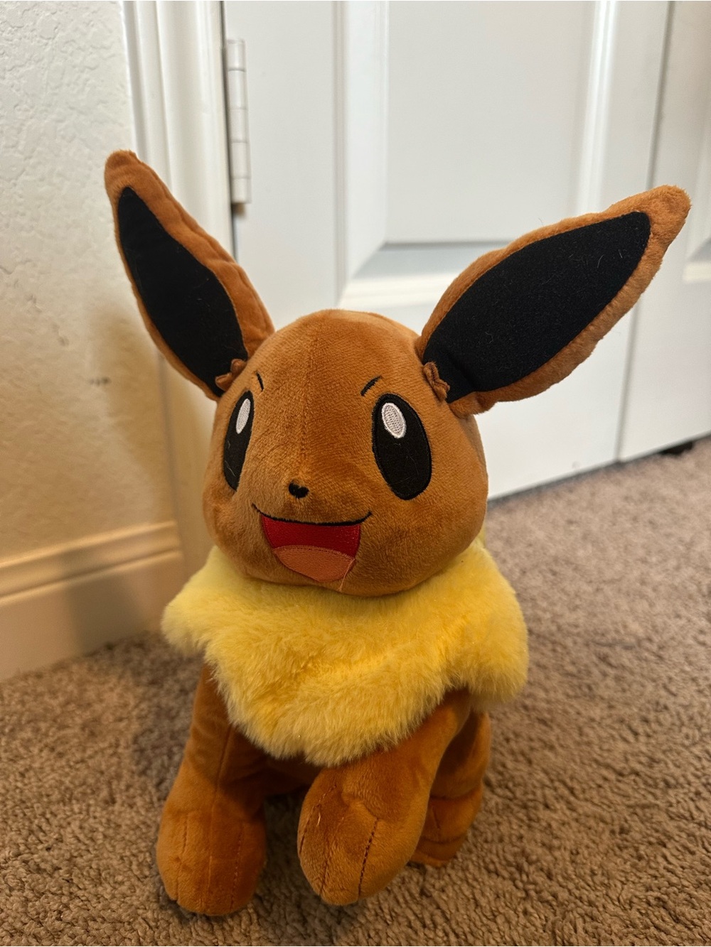 Pokemon Eevee Plush - Brown with Yellow Collar